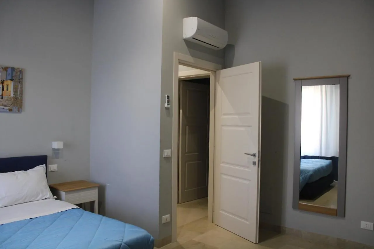 Zibibbo Suites & Rooms - Aparthotel In Centro Storico A Τράπανι