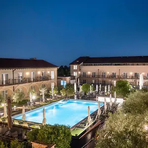 **** Hotel Leonardo Di Garda - Wellness And Italien